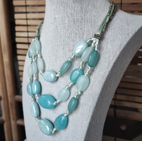LC Liz Claiborne Laura Conrad Signed Beaded 3 Strand Necklace Mint Satin Cord - Picture 2 of 14